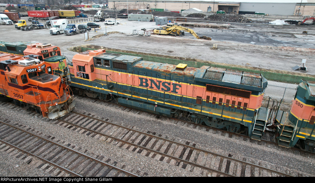 BNSF 591 Roster shot